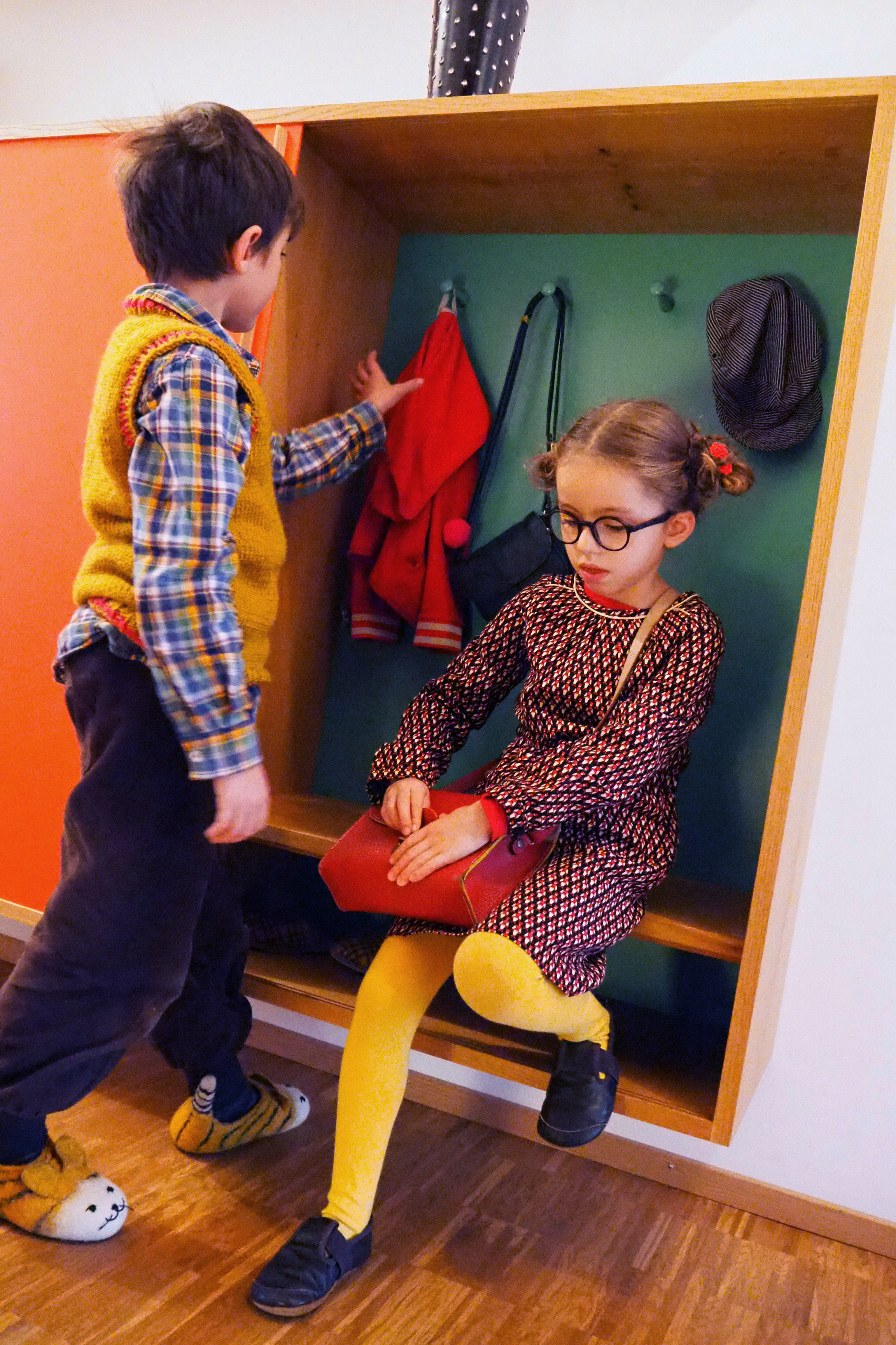 Elephant Studio   ­