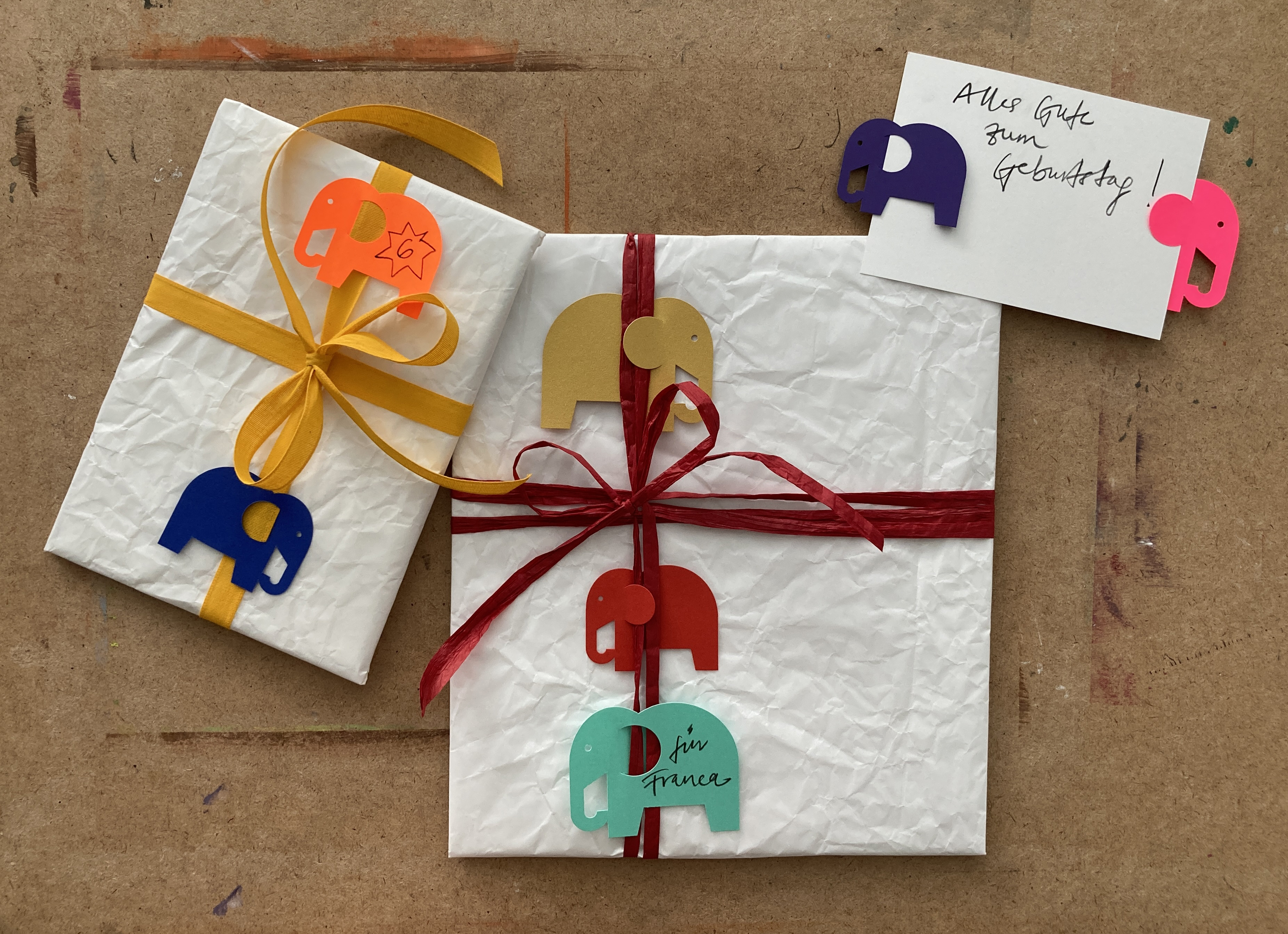 Elephant Studio   ­